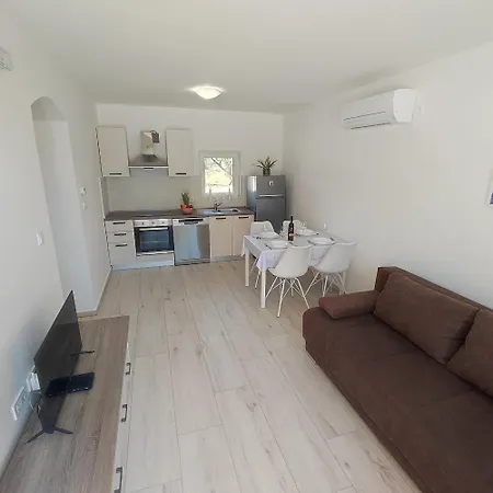 Rossini Apartment *