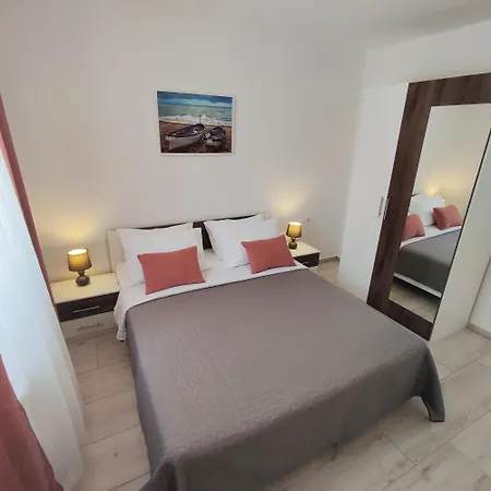 Rossini Apartment *